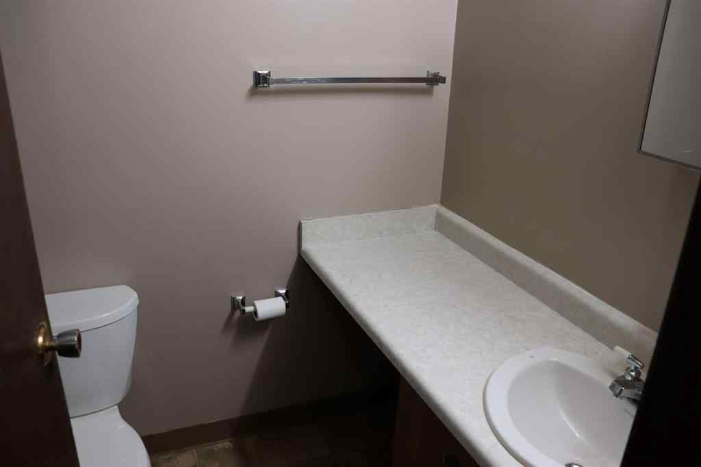 MLS® A2254982 - Unit #205 1221B West Haven Drive   in NONE Edson, Residential