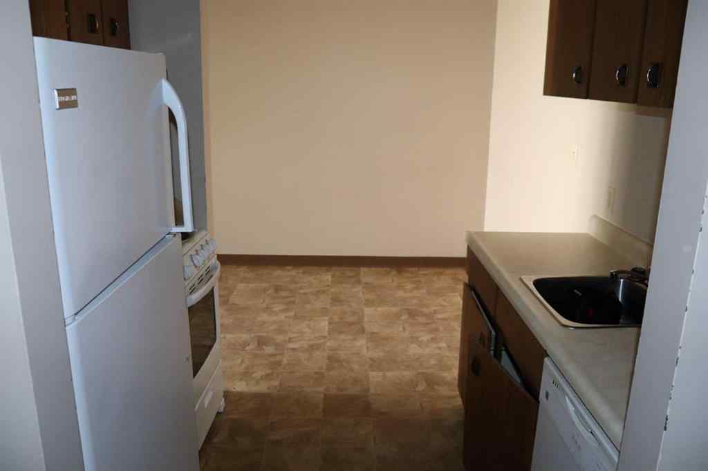 MLS® A2254982 - Unit #205 1221B West Haven Drive   in NONE Edson, Residential