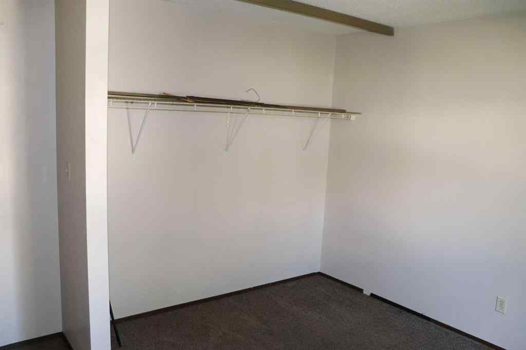 MLS® A2254982 - Unit #205 1221B West Haven Drive   in NONE Edson, Residential
