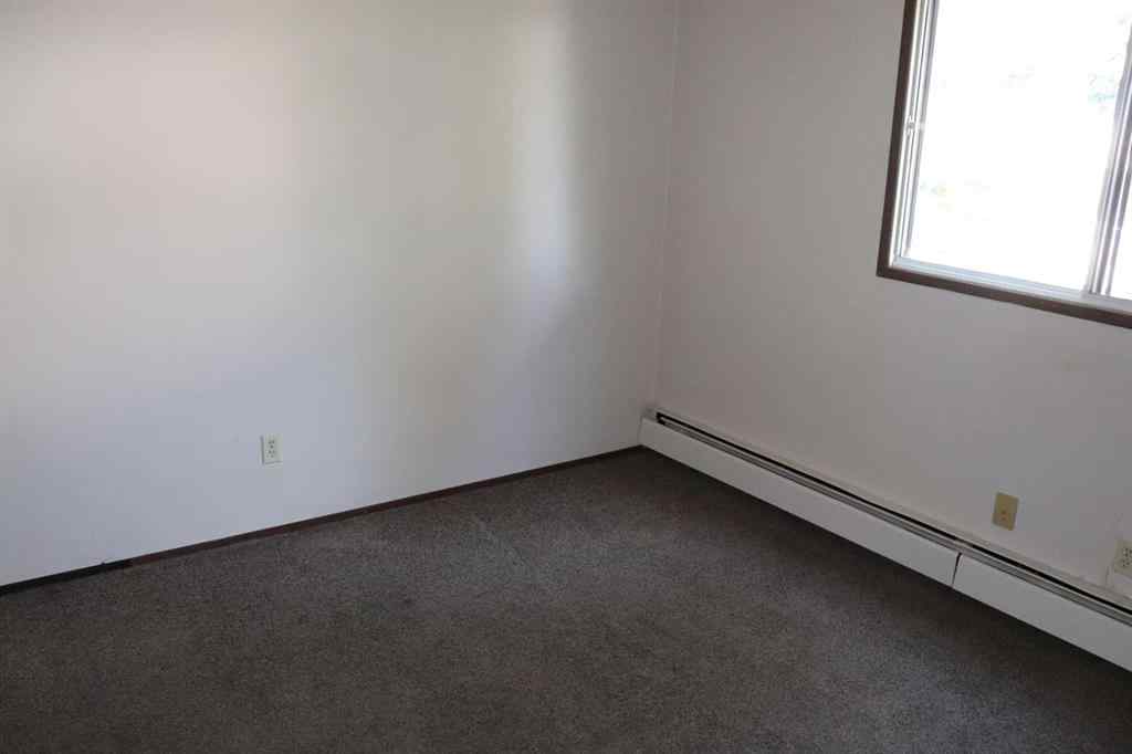 MLS® A2254982 - Unit #205 1221B West Haven Drive   in NONE Edson, Residential
