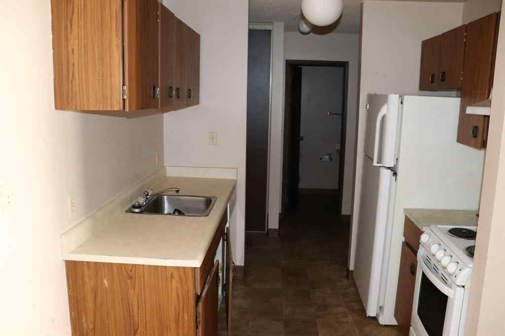 MLS® A2254982 - Unit #205 1221B West Haven Drive   in NONE Edson, Residential
