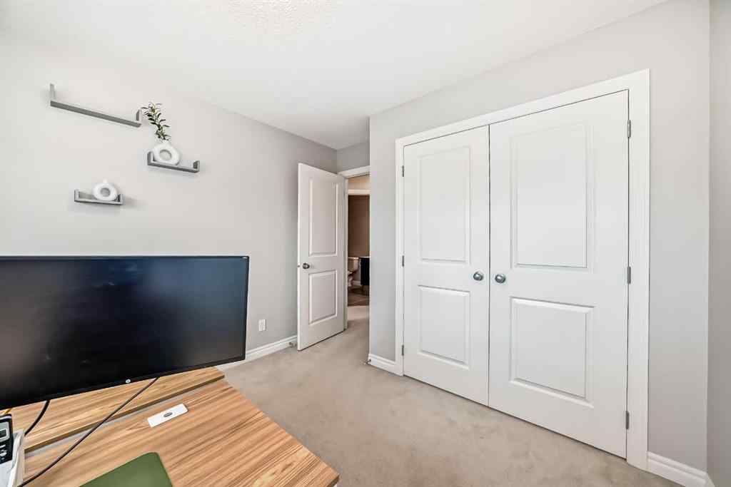 MLS® A2254983 - 62 Nolanfield Heights NW in Nolan Hill Calgary, Residential