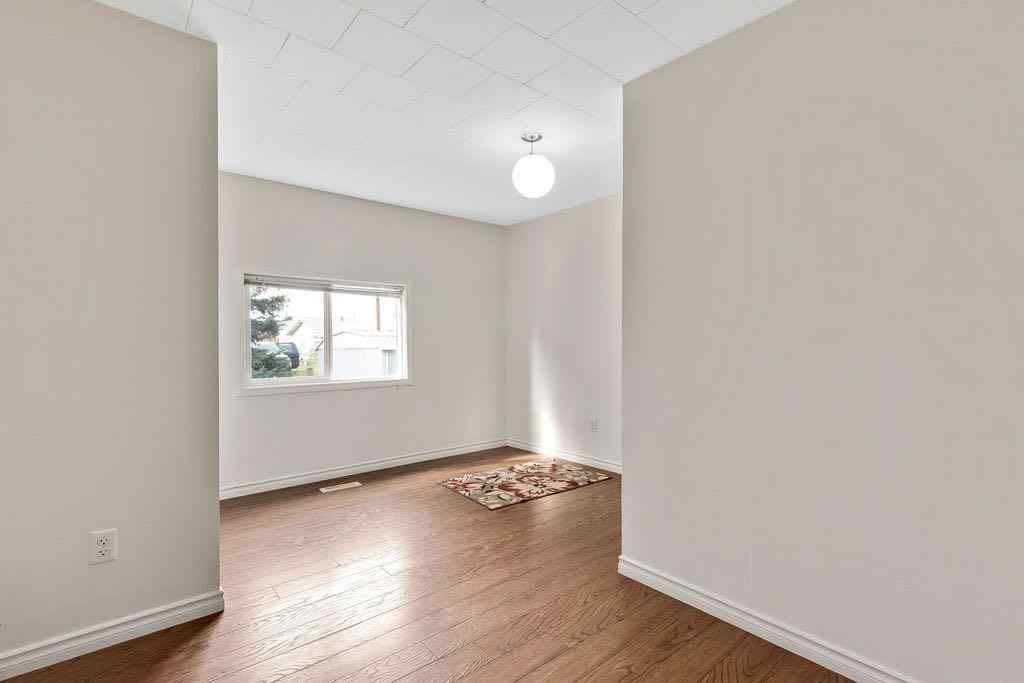 MLS® A2254984 - 216 Royalties Crescent  in NONE Longview, Residential