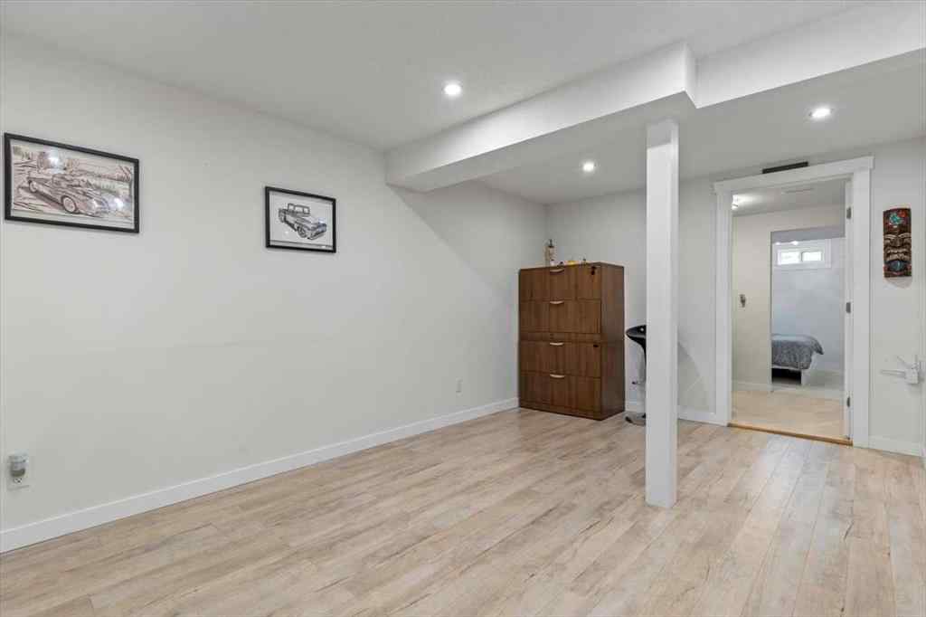 MLS® A2254985 - 343 Queen Tamara Way SE in Queensland Calgary, Residential