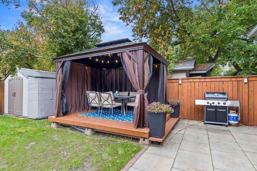 MLS® A2254985 - 343 Queen Tamara Way SE in Queensland Calgary, Residential