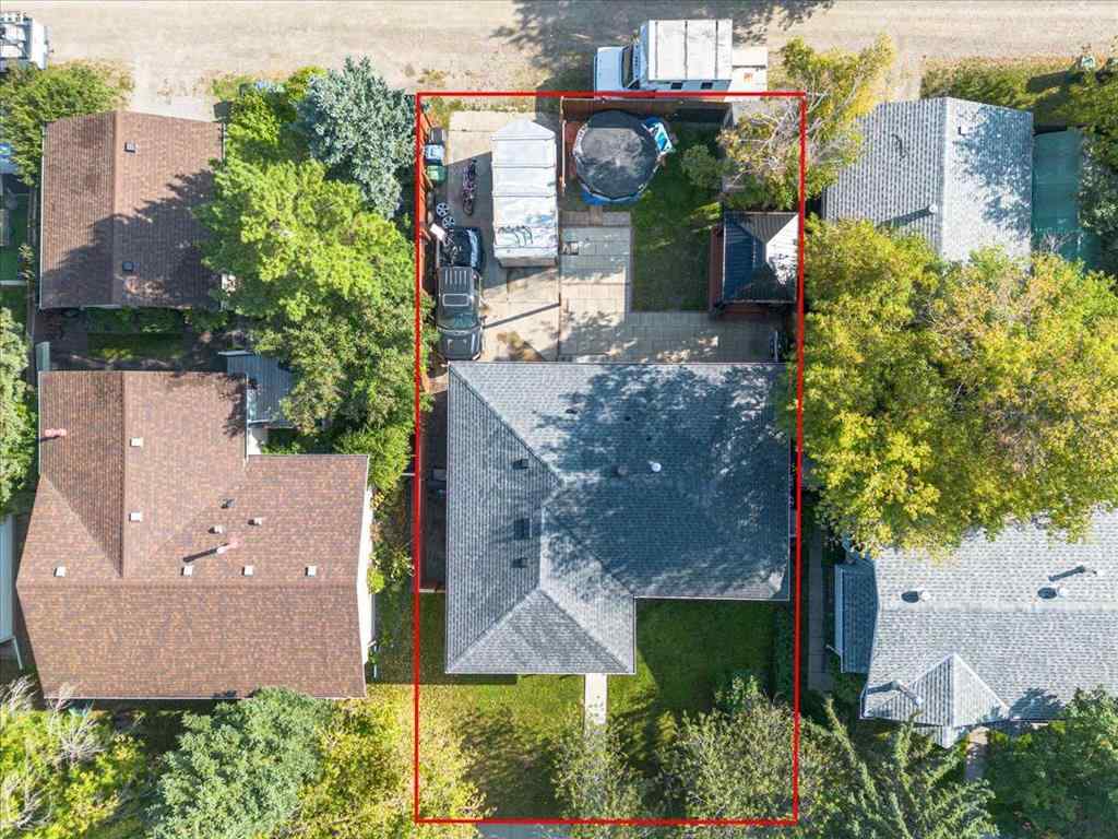 MLS® A2254985 - 343 Queen Tamara Way SE in Queensland Calgary, Residential