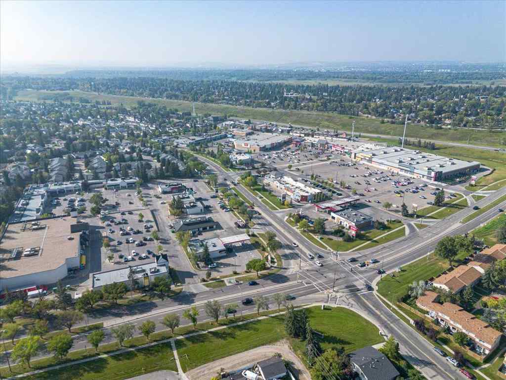 MLS® A2254985 - 343 Queen Tamara Way SE in Queensland Calgary, Residential