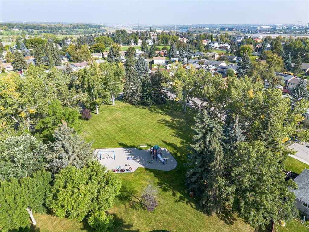 MLS® A2254985 - 343 Queen Tamara Way SE in Queensland Calgary, Residential