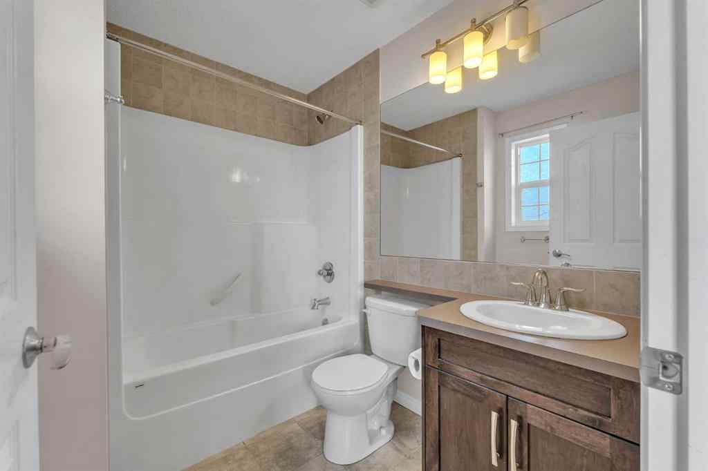MLS® A2254986 - 7 Auburn Meadows Gardens SE in Auburn Bay Calgary, Residential