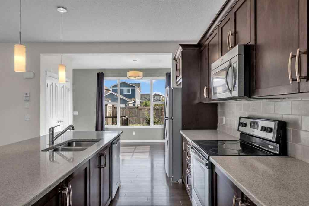 MLS® A2254986 - 7 Auburn Meadows Gardens SE in Auburn Bay Calgary, Residential