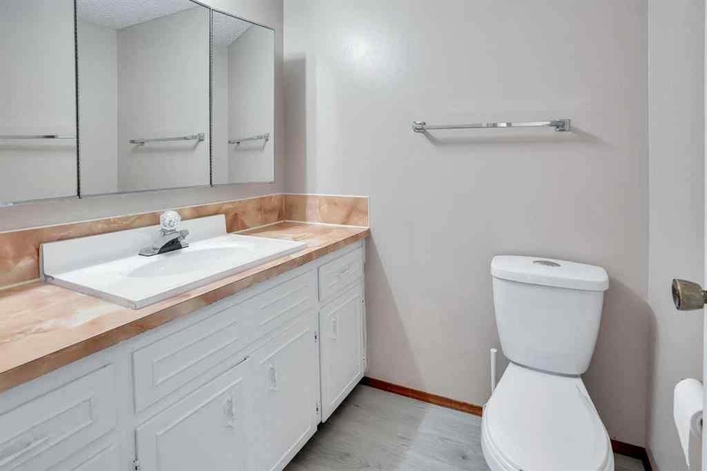 MLS® A2254990 - 228 Rundlemere Road NE in Rundle Calgary, Residential