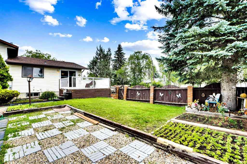 MLS® A2254990 - 228 Rundlemere Road NE in Rundle Calgary, Residential