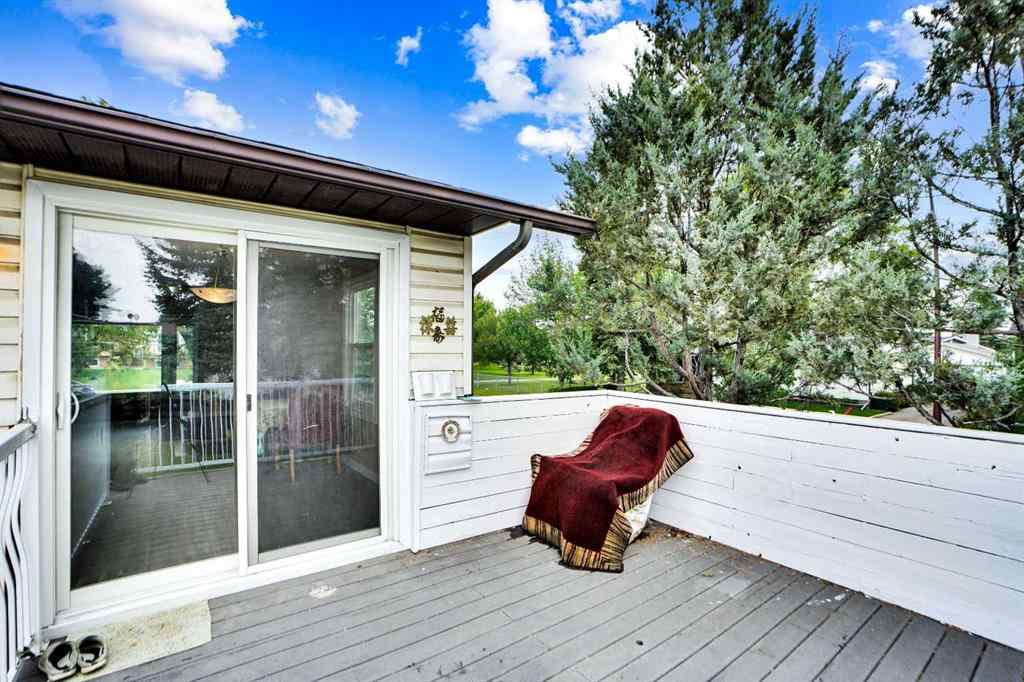 MLS® A2254990 - 228 Rundlemere Road NE in Rundle Calgary, Residential