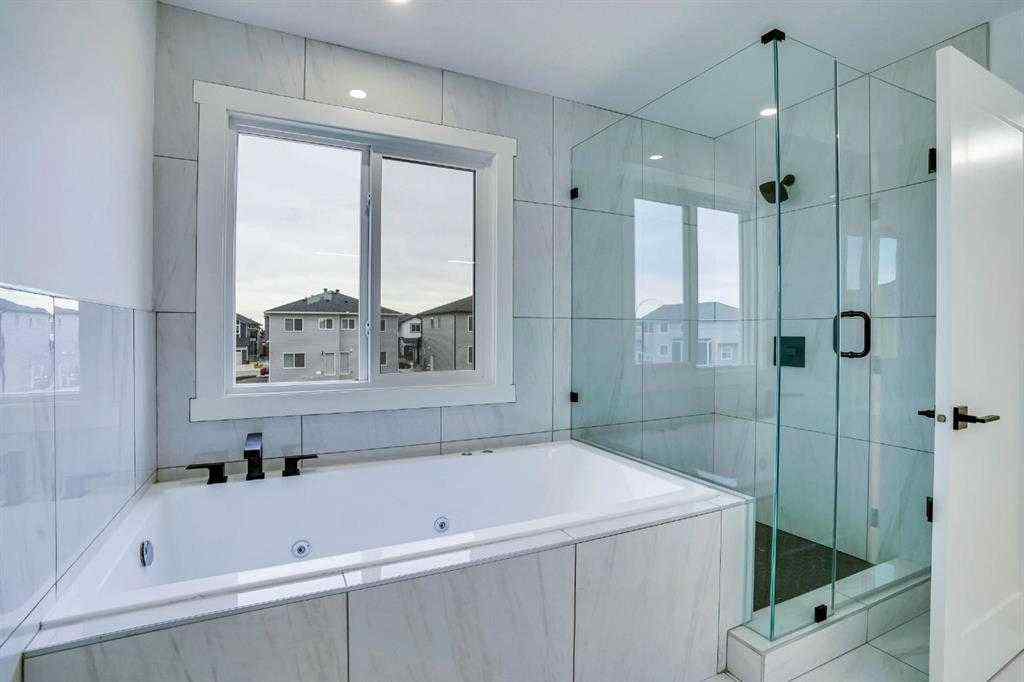 MLS® A2254991 - 28 Saddlecrest Manor NE in Saddle Ridge Calgary, Residential