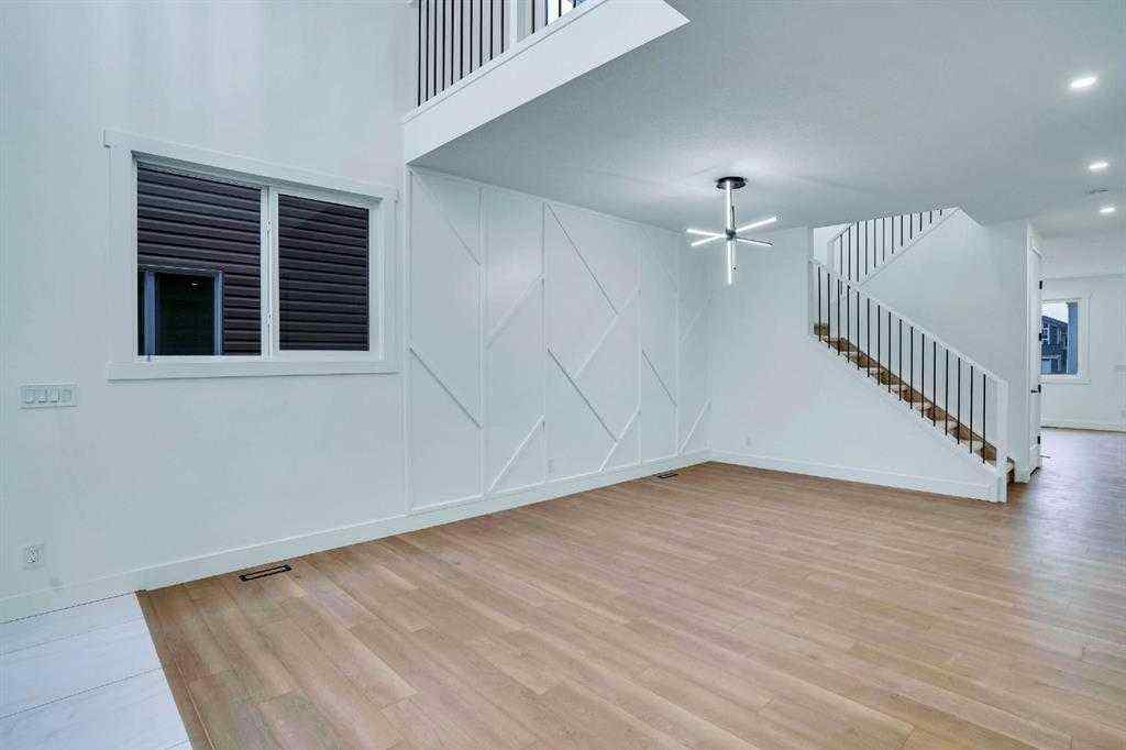 MLS® A2254991 - 28 Saddlecrest Manor NE in Saddle Ridge Calgary, Residential