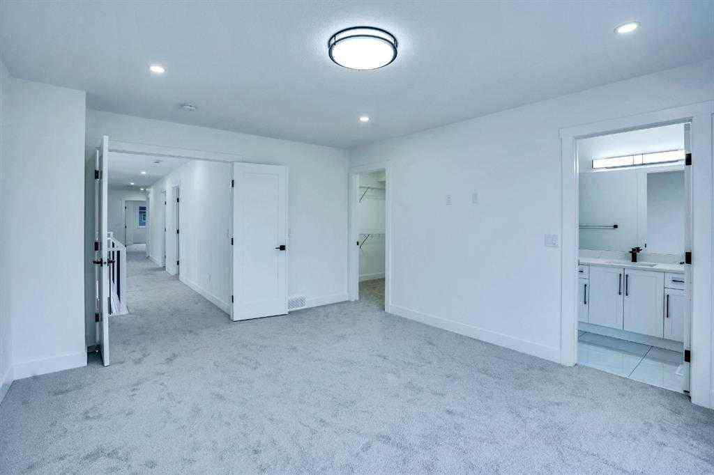 MLS® A2254991 - 28 Saddlecrest Manor NE in Saddle Ridge Calgary, Residential