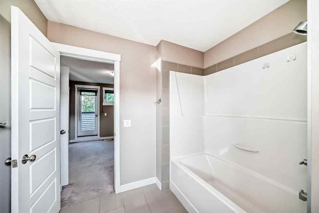 MLS® A2254992 - 326 Covecreek Circle NE in Coventry Hills Calgary, Residential