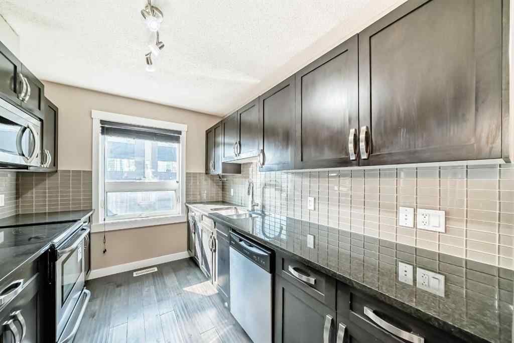MLS® A2254992 - 326 Covecreek Circle NE in Coventry Hills Calgary, Residential