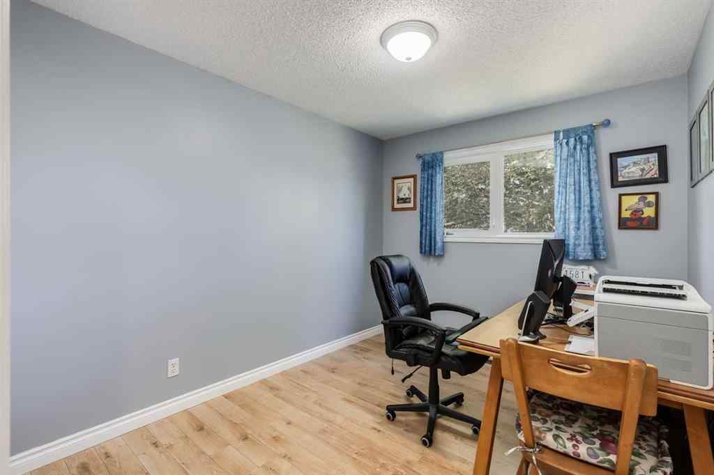 MLS® A2255000 - 1336 56 Avenue NW in North Haven Upper Calgary, Residential