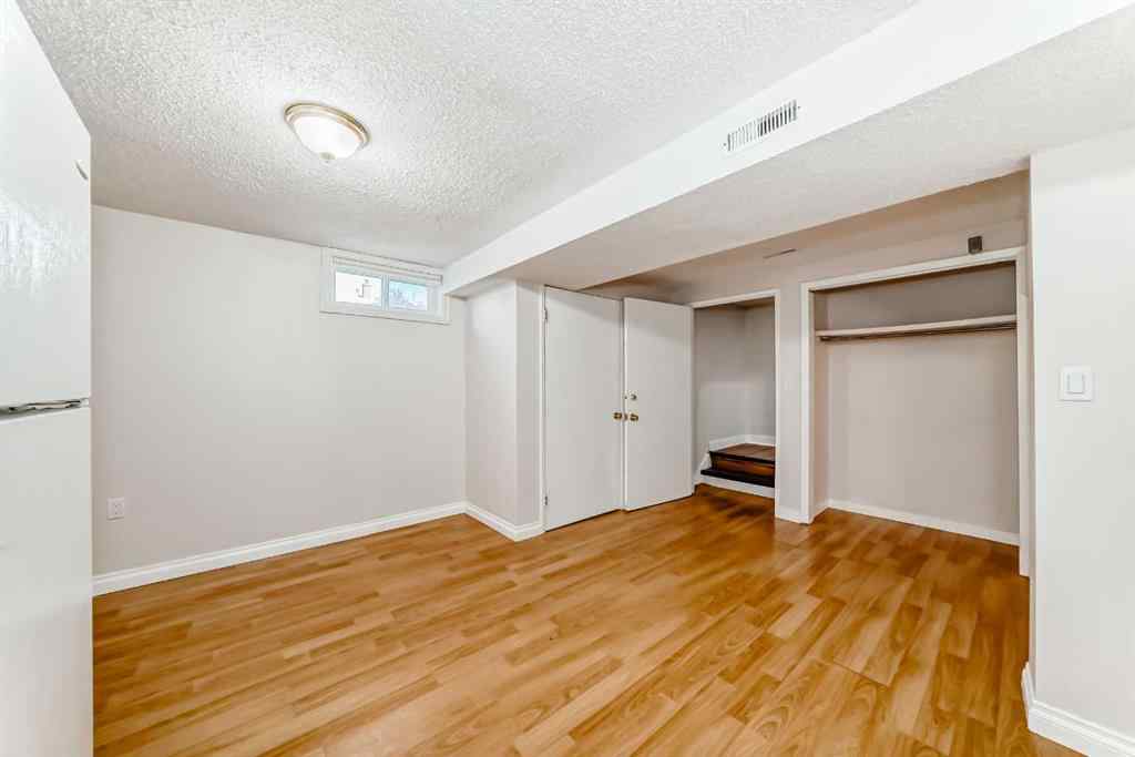 MLS® A2255001 - 6327 24 Avenue NE in Pineridge Calgary, Residential