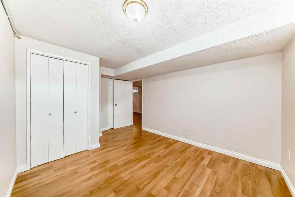 MLS® A2255001 - 6327 24 Avenue NE in Pineridge Calgary, Residential