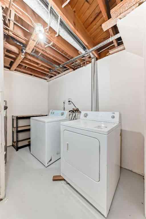 MLS® A2255001 - 6327 24 Avenue NE in Pineridge Calgary, Residential