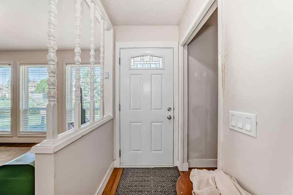 MLS® A2255001 - 6327 24 Avenue NE in Pineridge Calgary, Residential