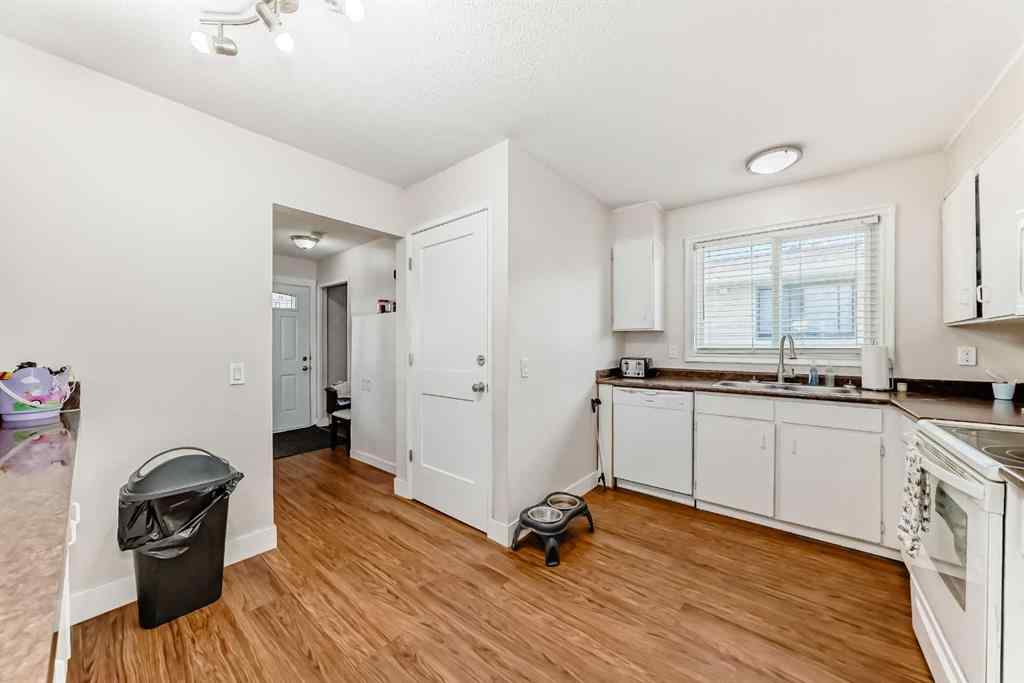 MLS® A2255001 - 6327 24 Avenue NE in Pineridge Calgary, Residential