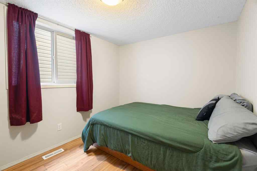 MLS® A2255004 - 61 Everglen Way SW in Evergreen Calgary, Residential