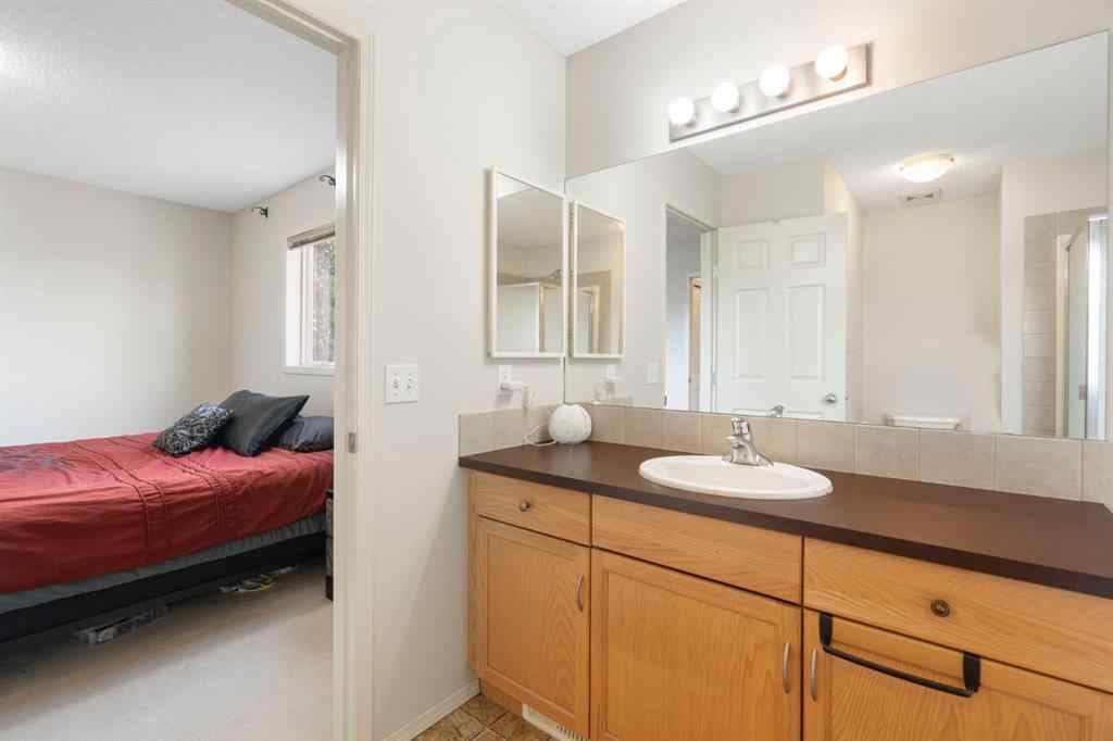 MLS® A2255004 - 61 Everglen Way SW in Evergreen Calgary, Residential