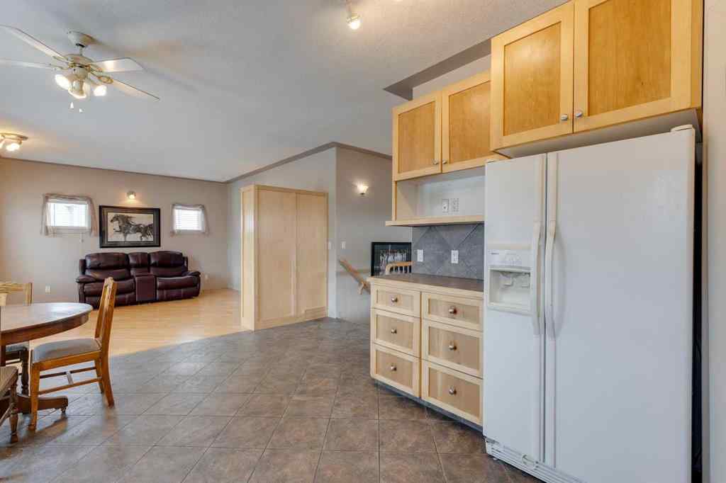 MLS® A2255007 - 225 Bayside Place SW in Bayside Airdrie, Residential