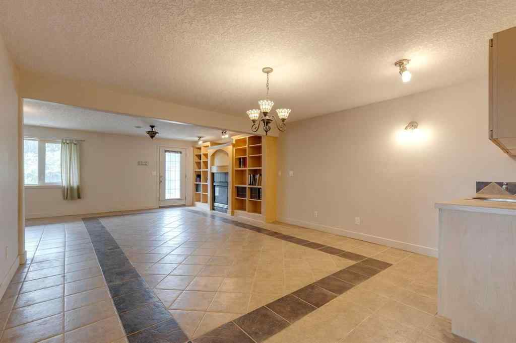 MLS® A2255007 - 225 Bayside Place SW in Bayside Airdrie, Residential