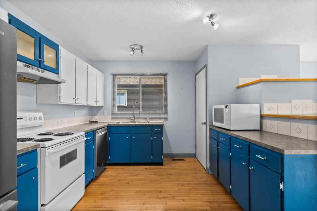 MLS® A2255017 - 52 Dover Ridge Court SE in Dover Calgary, Residential