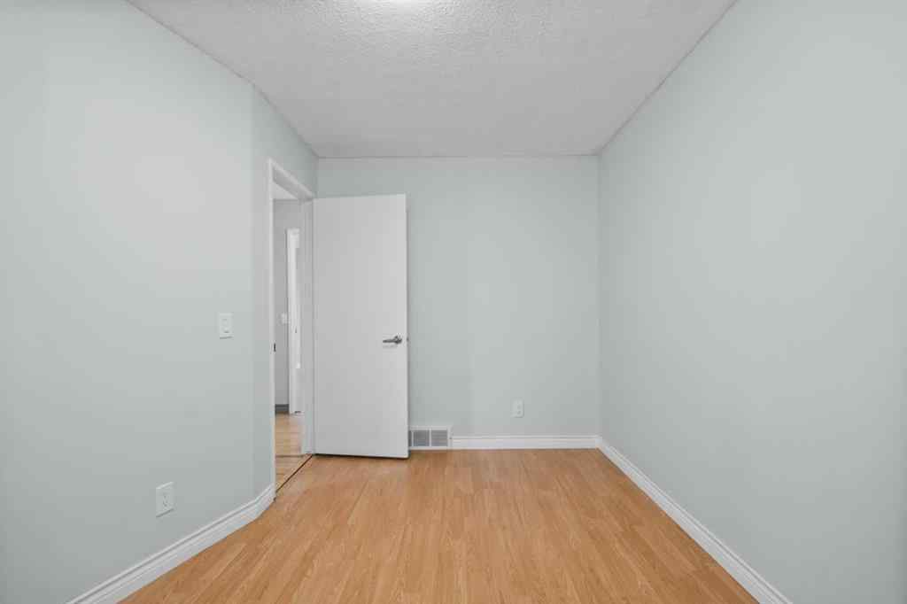 MLS® A2255017 - 52 Dover Ridge Court SE in Dover Calgary, Residential