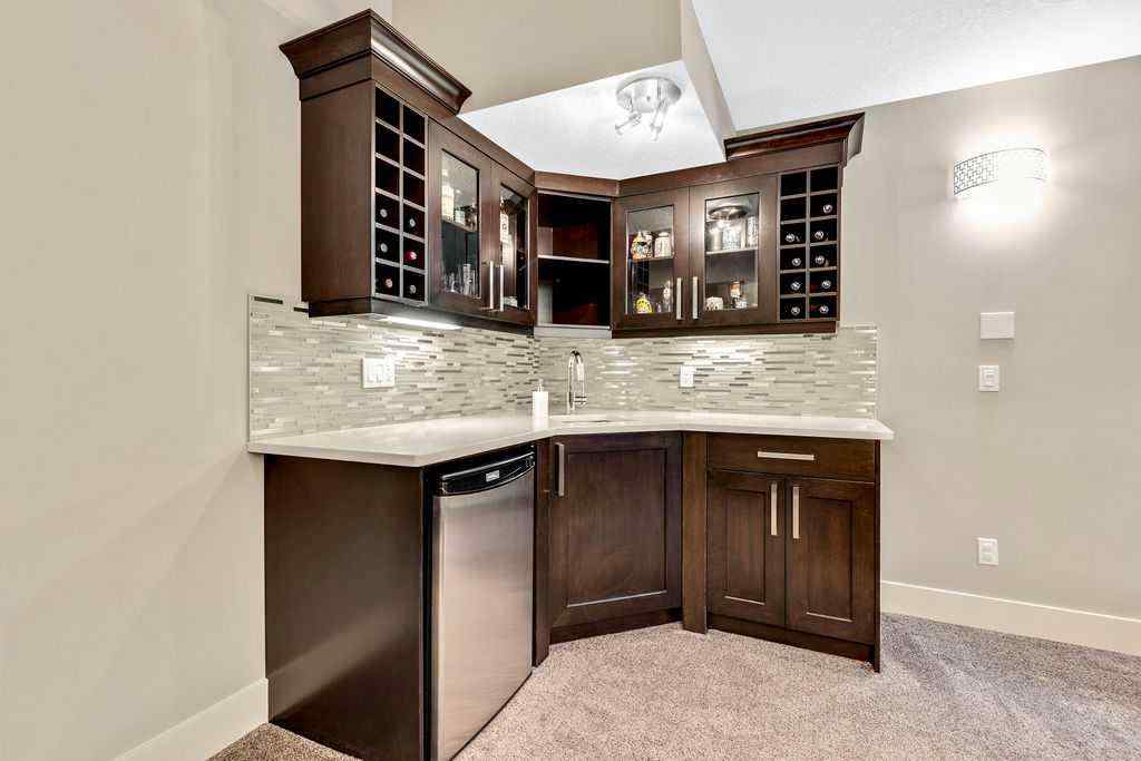 MLS® A2255019 - 1615 22 Avenue NW in Capitol Hill Calgary, Residential