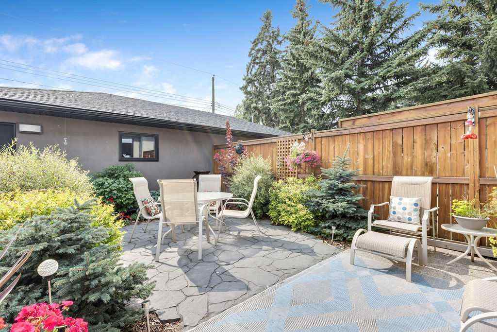 MLS® A2255019 - 1615 22 Avenue NW in Capitol Hill Calgary, Residential