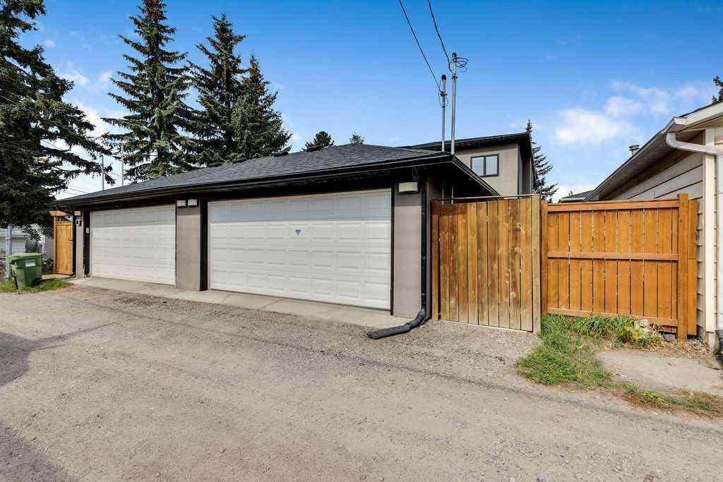 MLS® A2255019 - 1615 22 Avenue NW in Capitol Hill Calgary, Residential