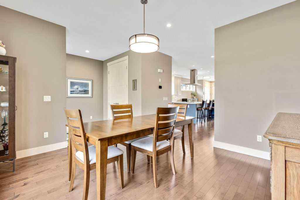 MLS® A2255019 - 1615 22 Avenue NW in Capitol Hill Calgary, Residential