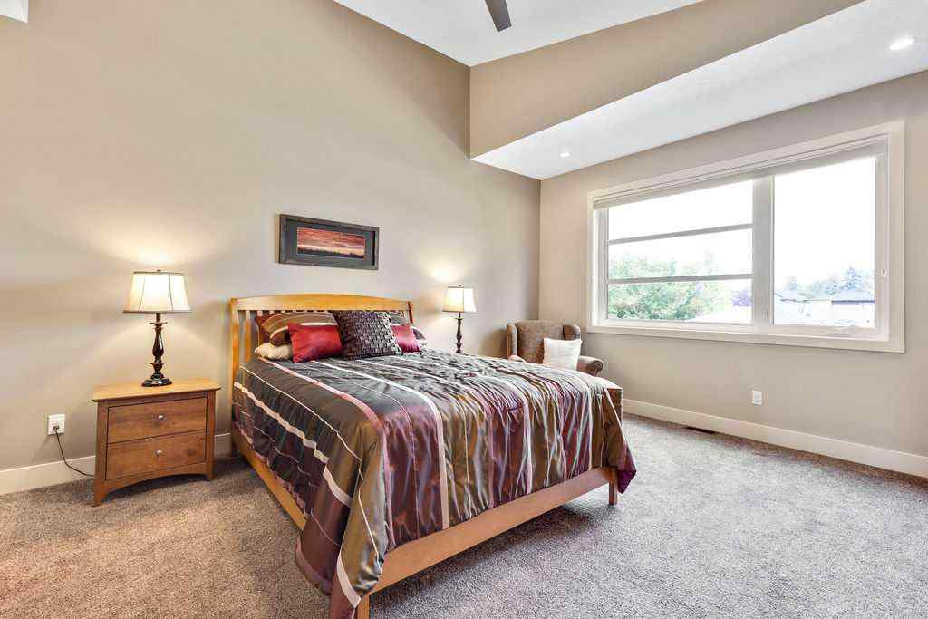 MLS® A2255019 - 1615 22 Avenue NW in Capitol Hill Calgary, Residential