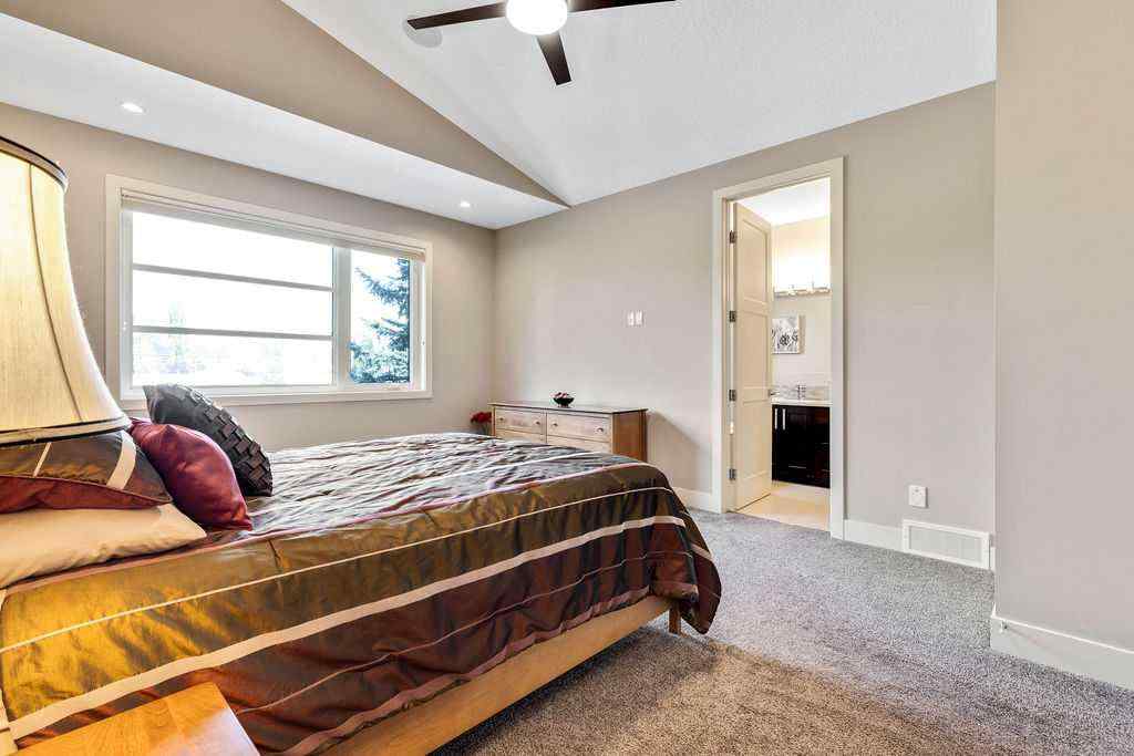 MLS® A2255019 - 1615 22 Avenue NW in Capitol Hill Calgary, Residential