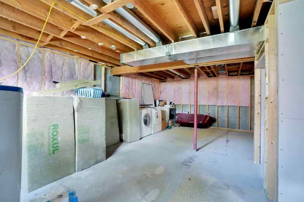 MLS® A2255022 - 424 Lynnover Way SE in Ogden Calgary, Residential