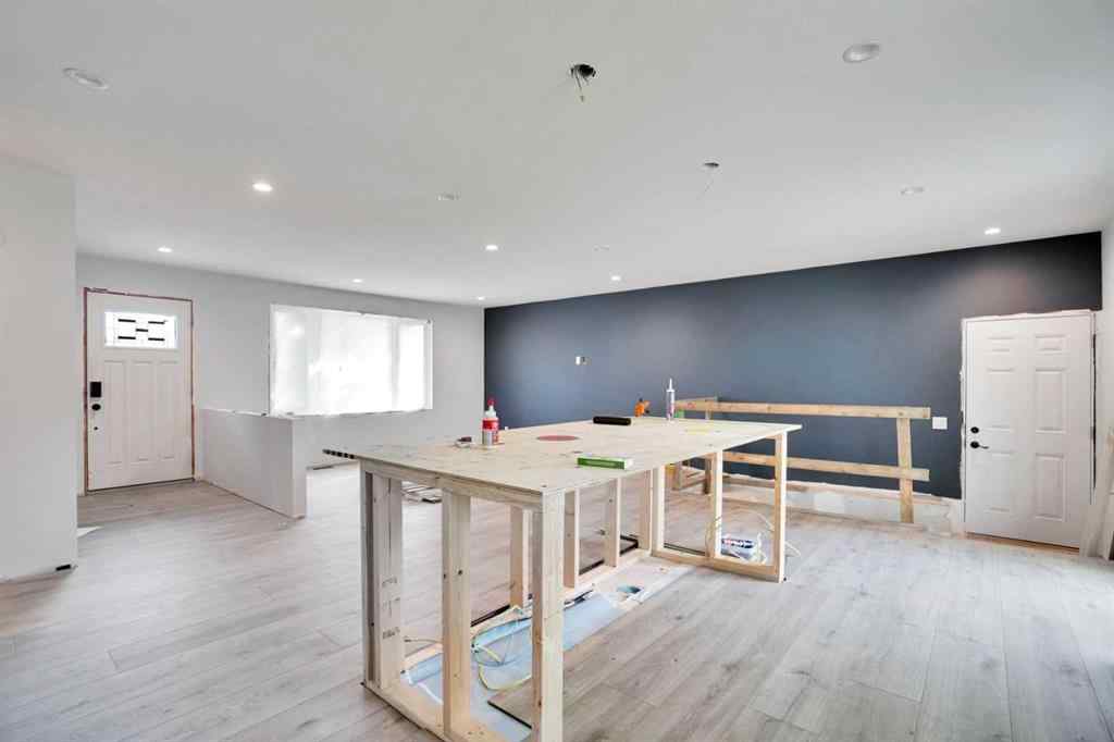 MLS® A2255022 - 424 Lynnover Way SE in Ogden Calgary, Residential