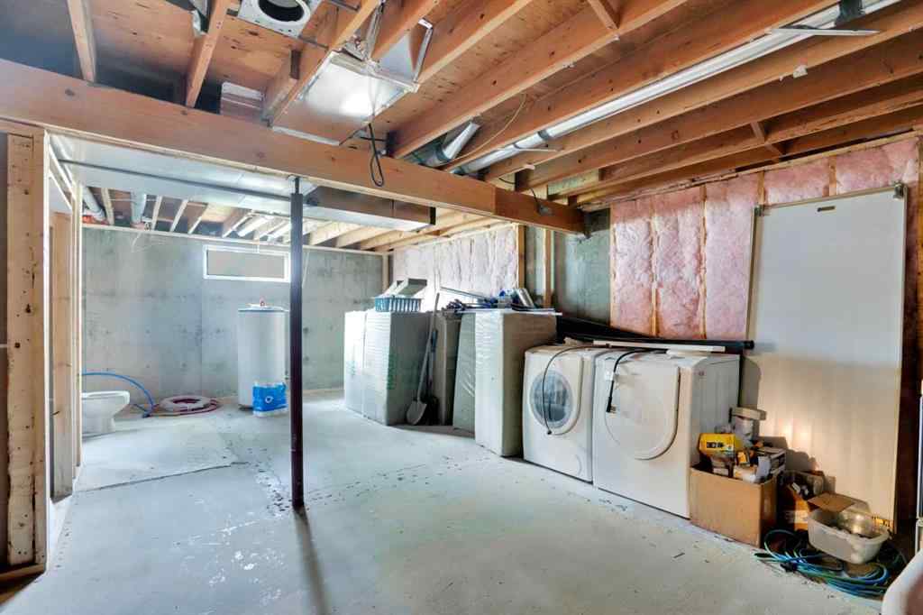 MLS® A2255022 - 424 Lynnover Way SE in Ogden Calgary, Residential