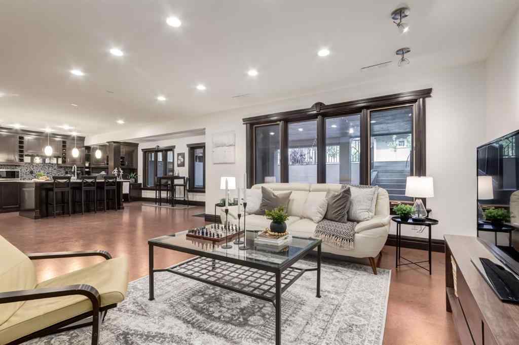 MLS® A2255024 - 1840 Westmount Boulevard NW in Hillhurst Calgary, Residential