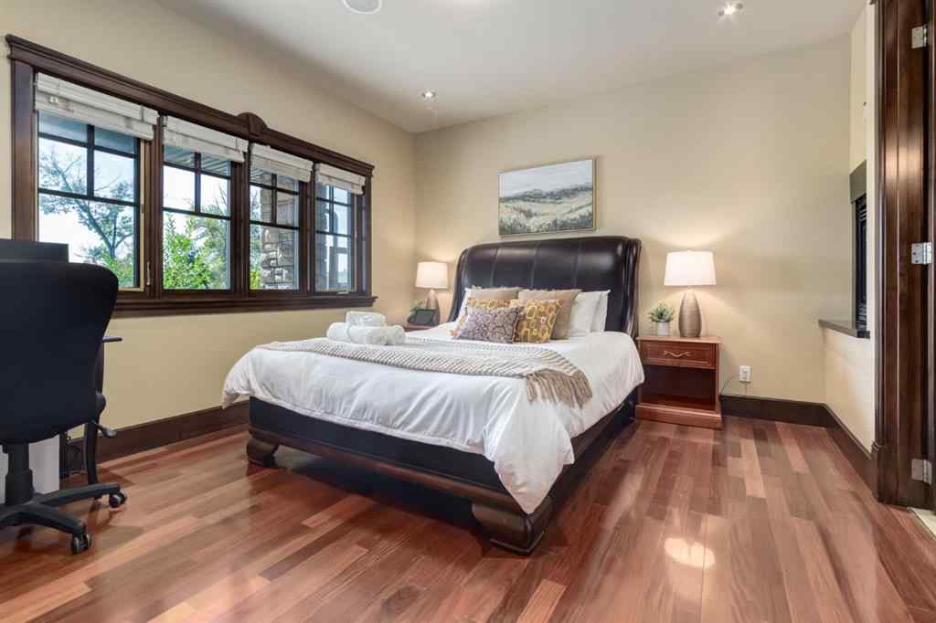 MLS® A2255024 - 1840 Westmount Boulevard NW in Hillhurst Calgary, Residential
