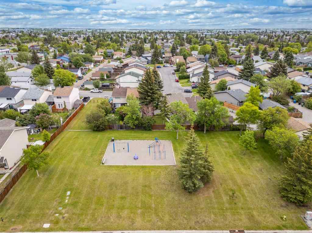 MLS® A2255027 - 5412 Rundlehorn Drive NE in Pineridge Calgary, Residential
