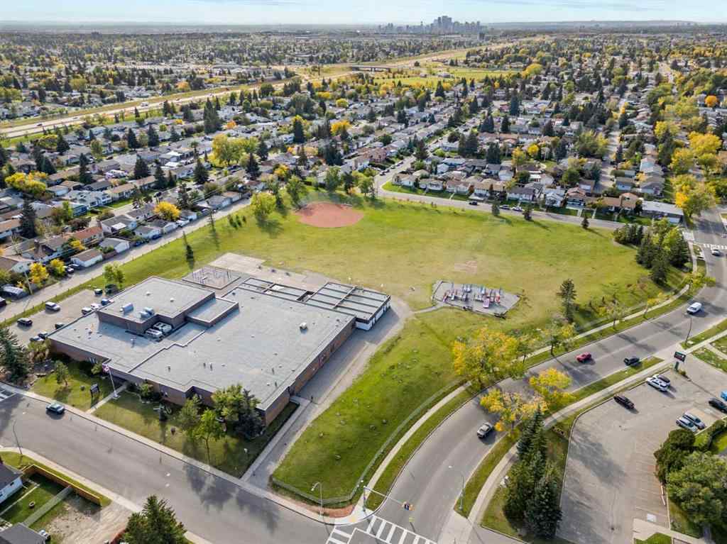 MLS® A2255027 - 5412 Rundlehorn Drive NE in Pineridge Calgary, Residential