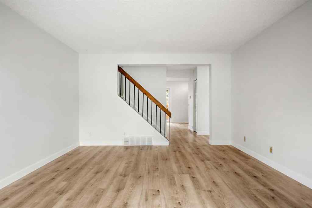 MLS® A2255027 - 5412 Rundlehorn Drive NE in Pineridge Calgary, Residential
