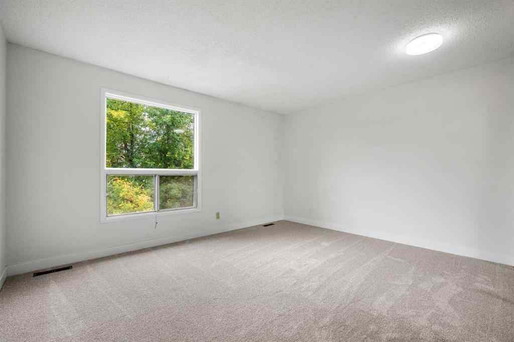 MLS® A2255027 - 5412 Rundlehorn Drive NE in Pineridge Calgary, Residential