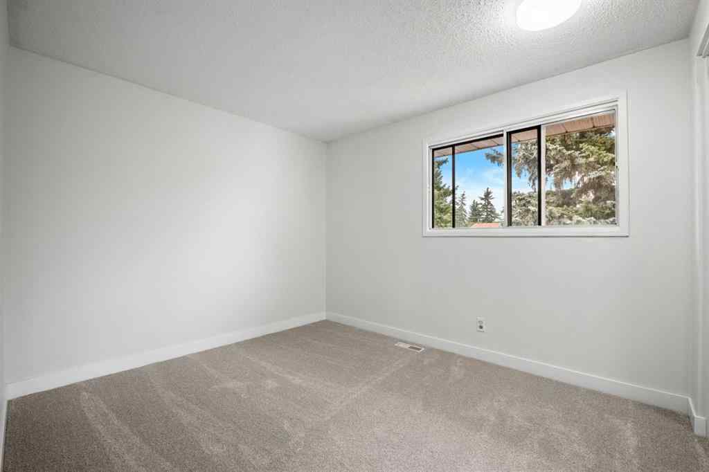 MLS® A2255027 - 5412 Rundlehorn Drive NE in Pineridge Calgary, Residential